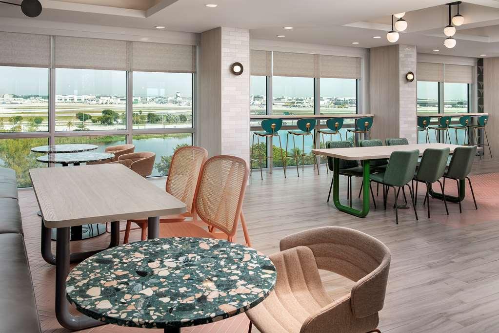 Tru By Hilton Miami Airport South Blue Lagoon Miami Springs Exteriör bild